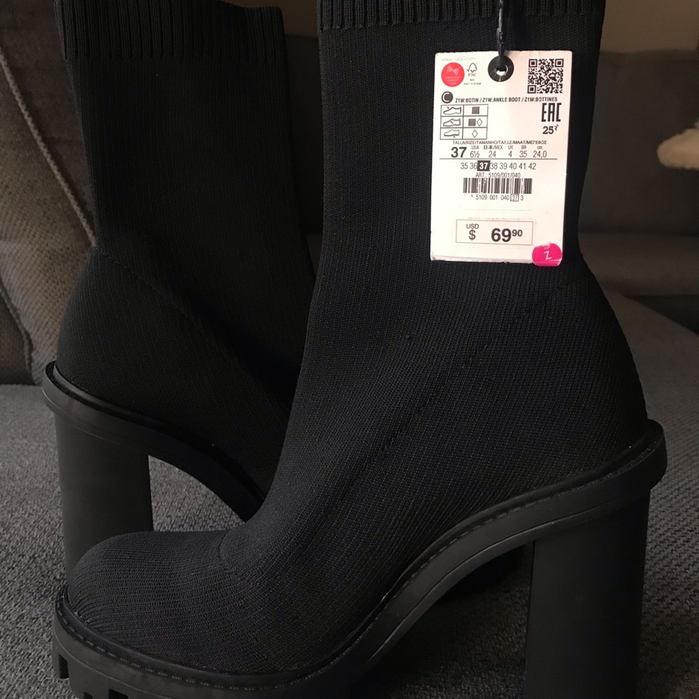 Sock boots